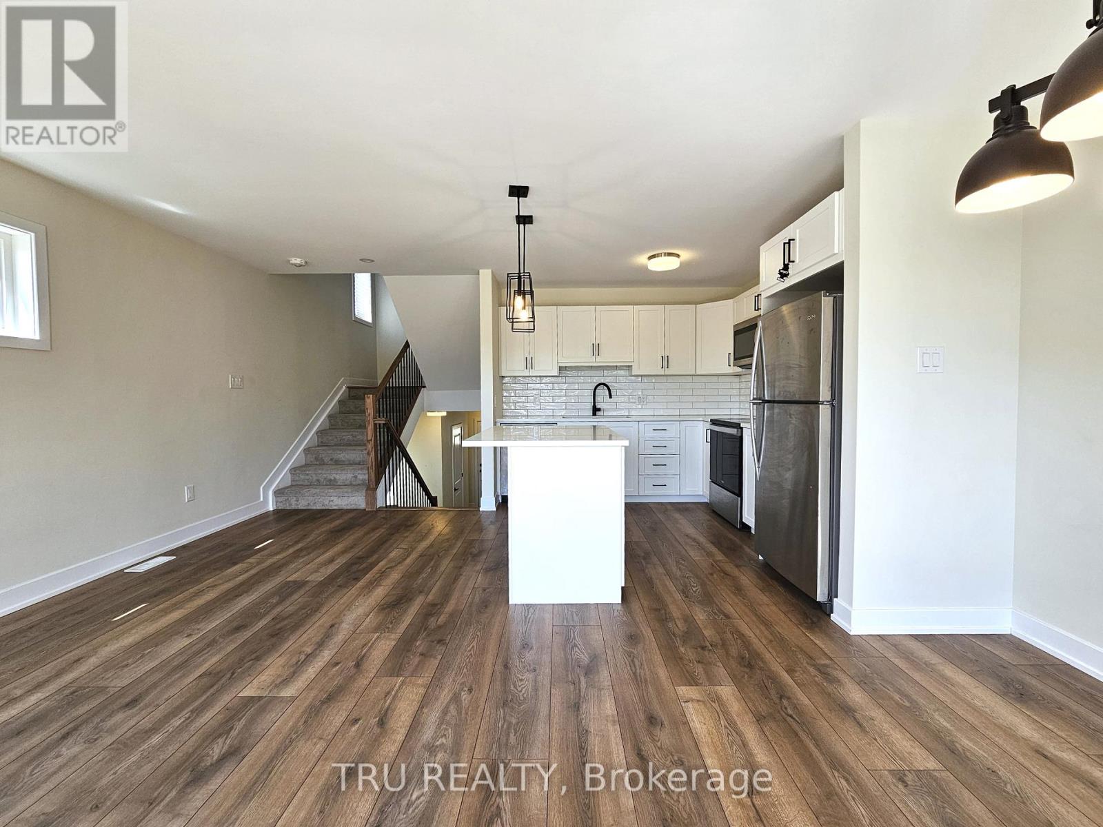 146 Wallace Street, Merrickville-Wolford, Ontario  K0G 1N0 - Photo 11 - X12980486