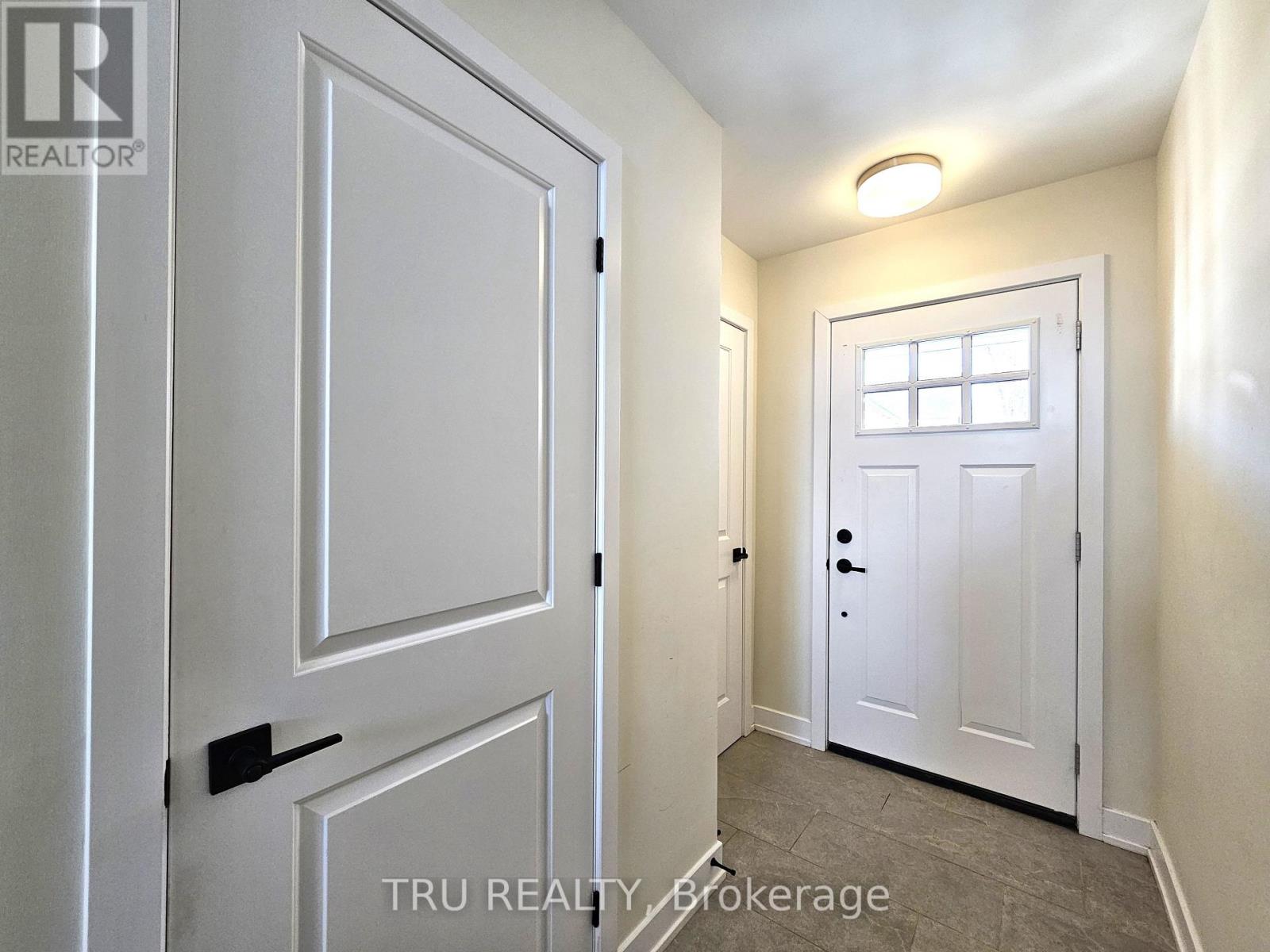 146 Wallace Street, Merrickville-Wolford, Ontario  K0G 1N0 - Photo 3 - X12980486