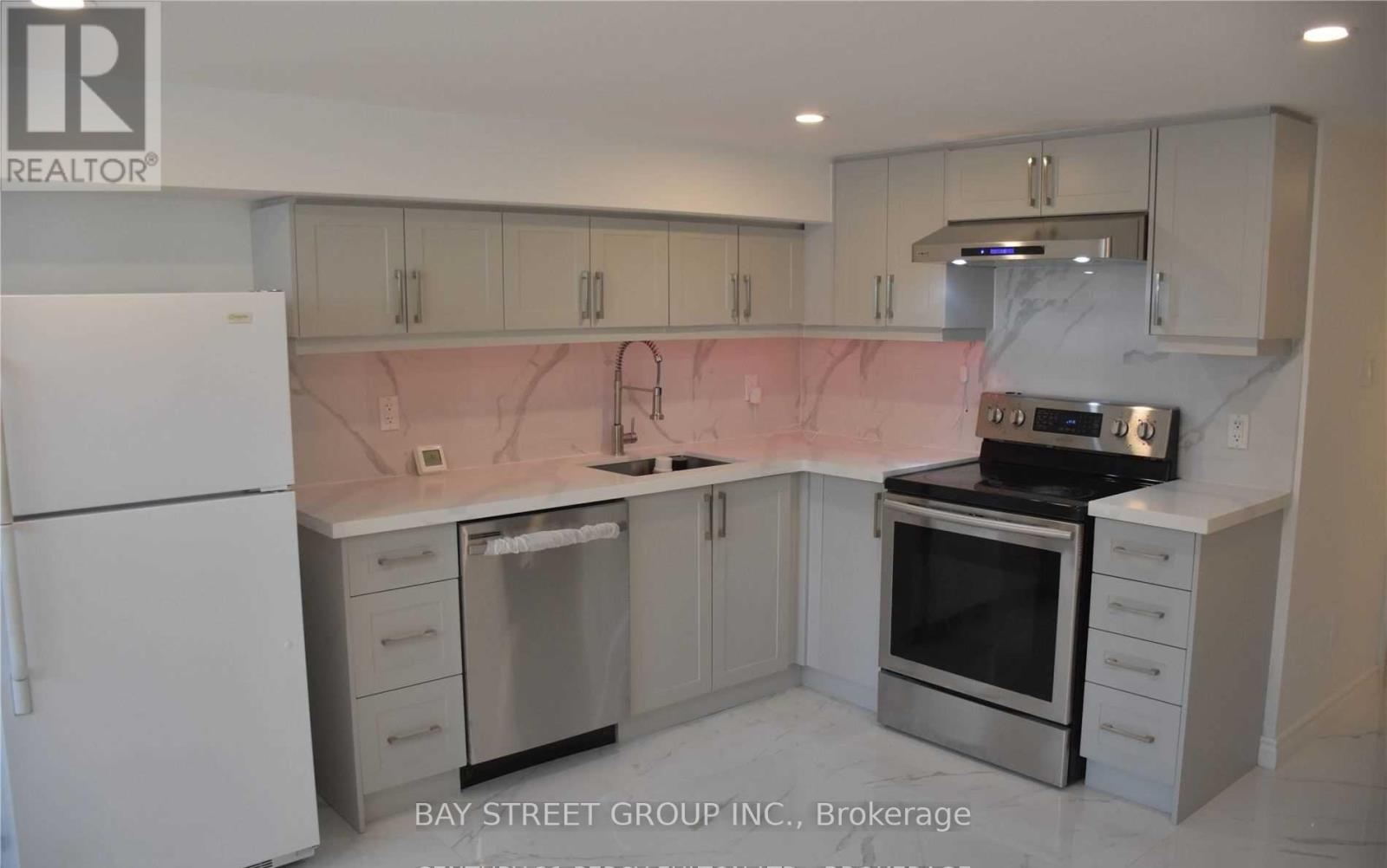 Basemen - 185 Taylor Mills Drive N, Richmond Hill, Ontario  L4C 2T5 - Photo 3 - N12980488