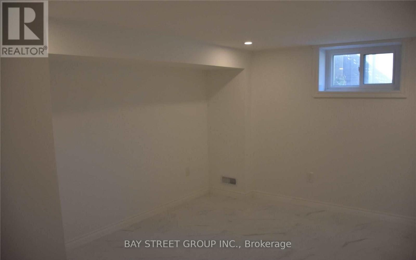 Basemen - 185 Taylor Mills Drive N, Richmond Hill, Ontario  L4C 2T5 - Photo 5 - N12980488