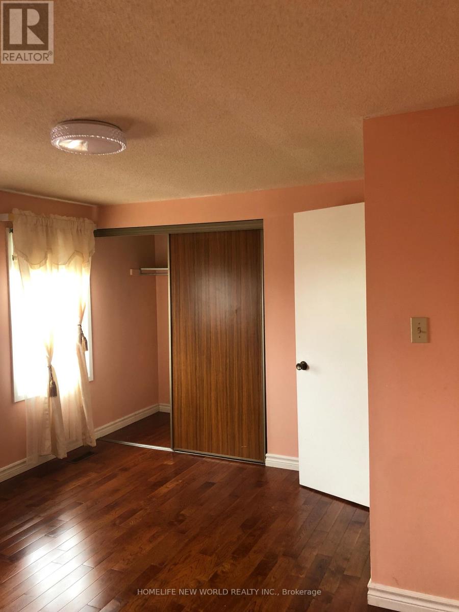 12 James Edward Drive, Markham, Ontario  L3S 1Y8 - Photo 10 - N12980490