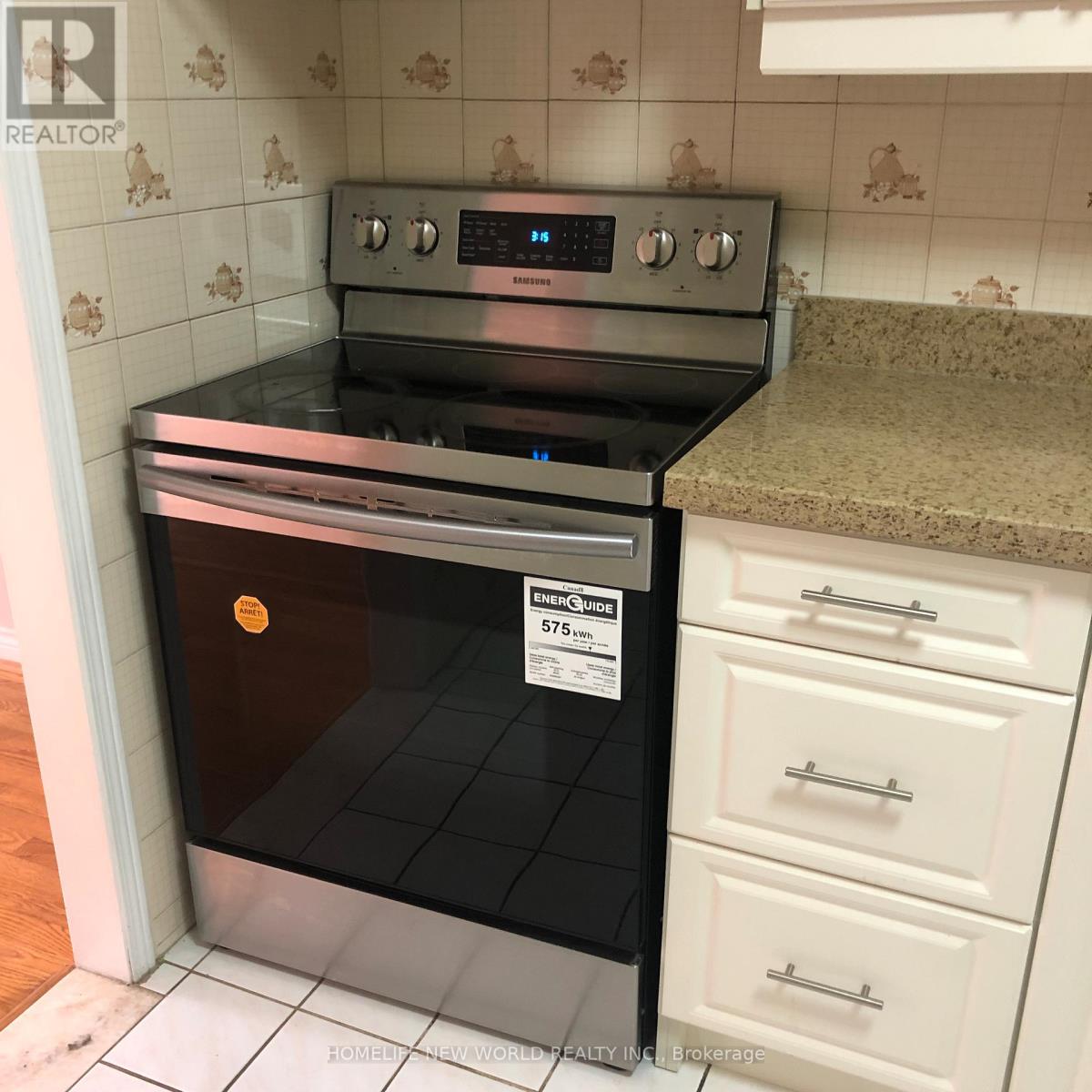 12 James Edward Drive, Markham, Ontario  L3S 1Y8 - Photo 6 - N12980490