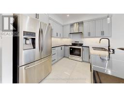 32 ARCO CIRCLE, Vaughan, Ontario