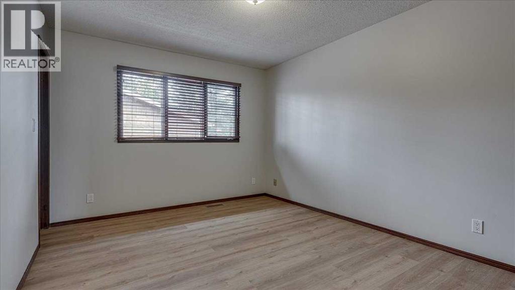 19 Bettenson Street, Red Deer, Alberta  T4R 1J5 - Photo 11 - A2299017