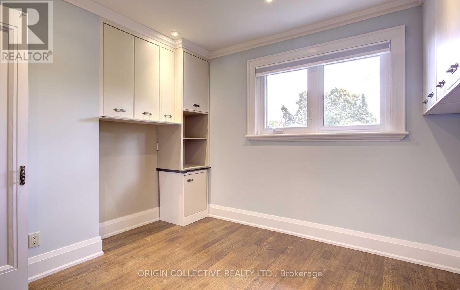 2 - 97 Runnymede Road, Toronto, Ontario  M6S 2Y4 - Photo 15 - W12980508