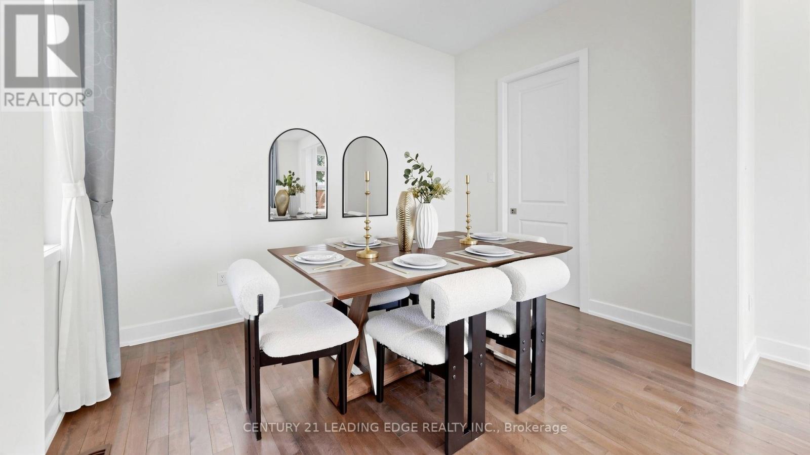 27 Poplar Drive, Richmond Hill, Ontario  L4E 2Y4 - Photo 10 - N12977244