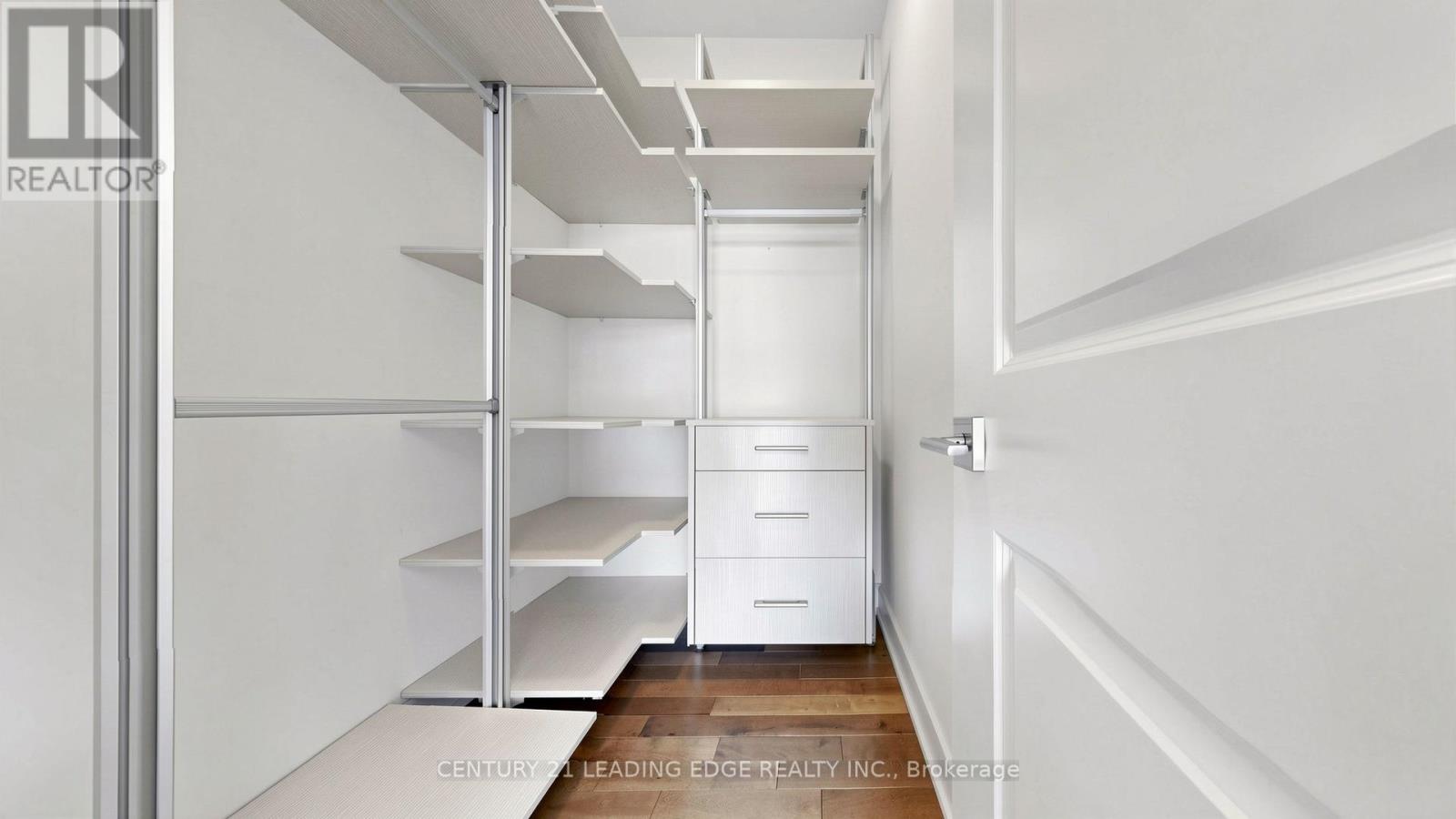 27 Poplar Drive, Richmond Hill, Ontario  L4E 2Y4 - Photo 26 - N12977244