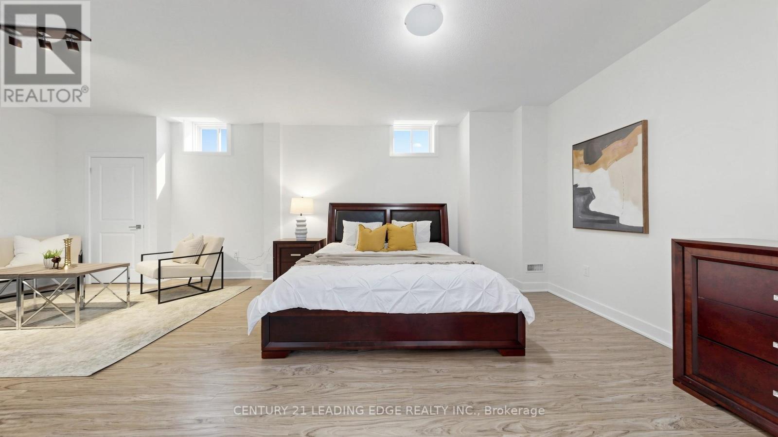 27 Poplar Drive, Richmond Hill, Ontario  L4E 2Y4 - Photo 39 - N12977244