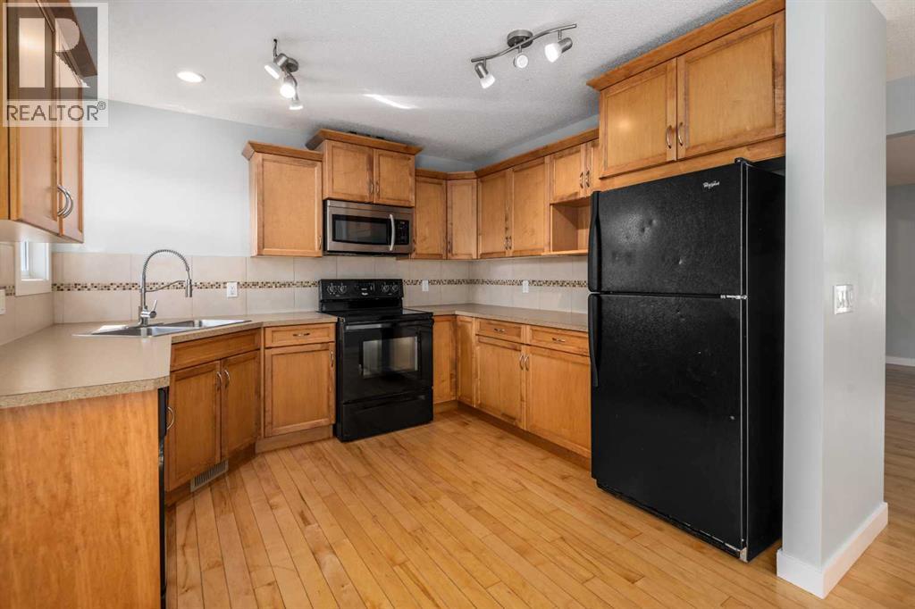 7 Clydesdale Place, Cochrane, Alberta  T4C 0M4 - Photo 10 - A2294674