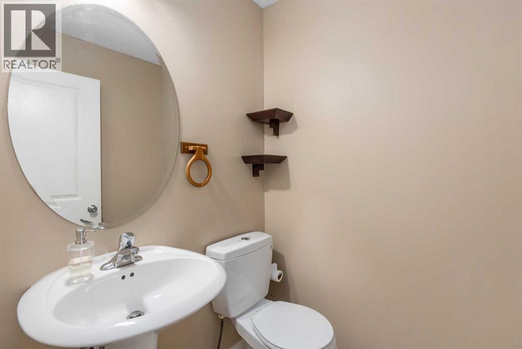 7 Clydesdale Place, Cochrane, Alberta  T4C 0M4 - Photo 25 - A2294674