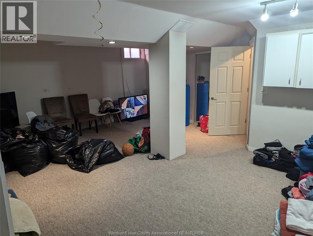 856 Pillette Road, Windsor, Ontario  N8Y 3B5 - Photo 14 - 26006113