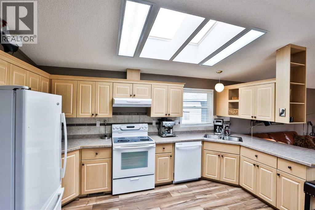 3315 31 Street S, Lethbridge, Alberta  T1K 7K3 - Photo 6 - A2298271