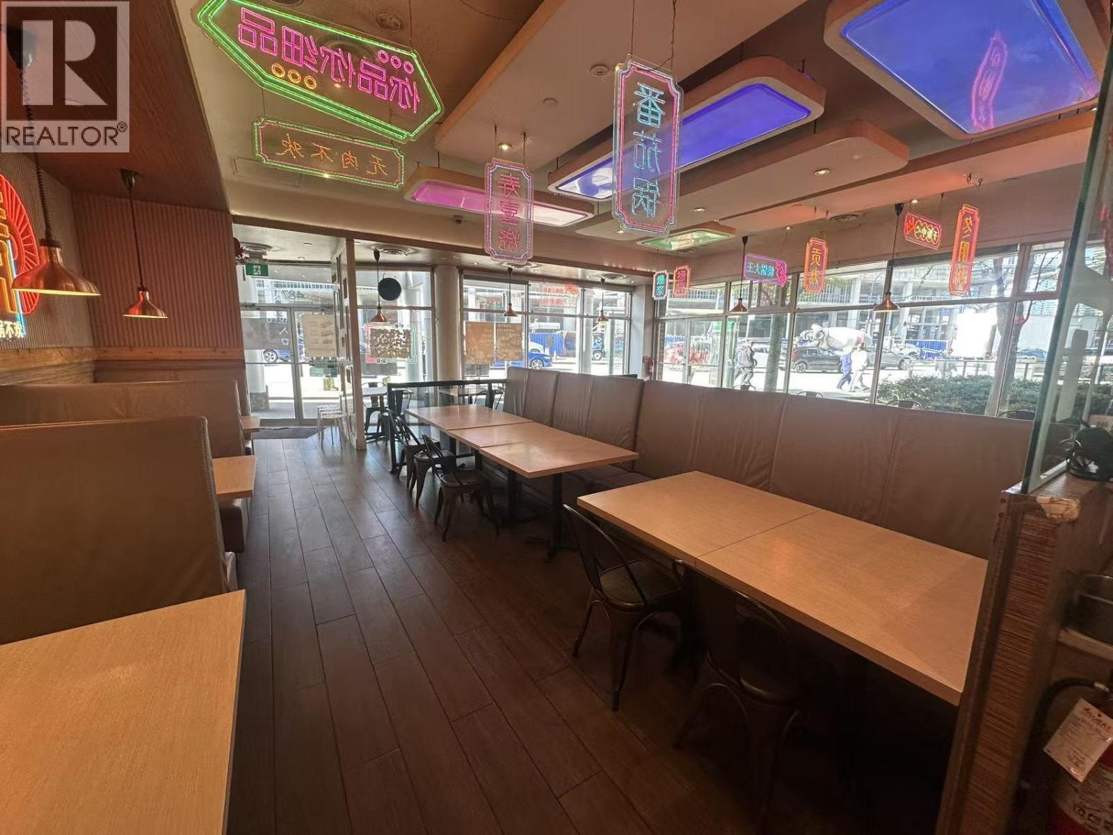 E 4877 Kingsway, Burnaby, British Columbia V5H 4T6 - Photo 10 - C8075838