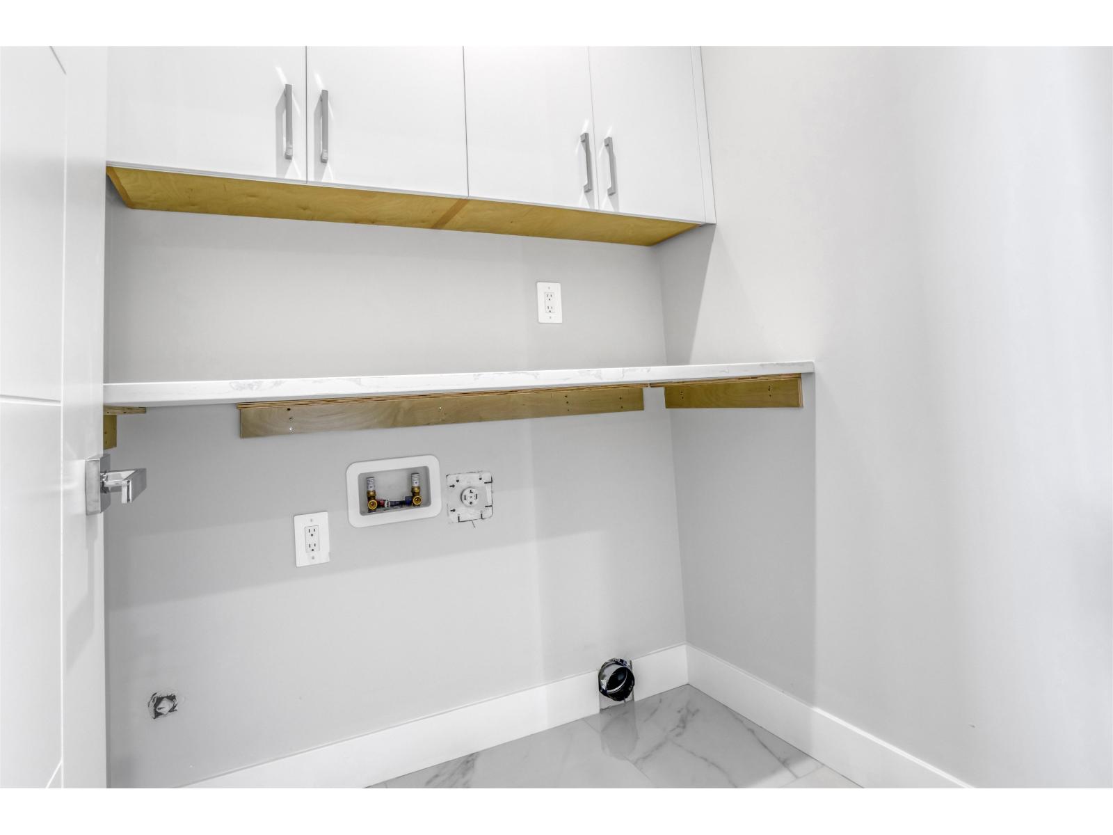 19685 74 Avenue, Langley, British Columbia  V2Y 3G6 - Photo 21 - R3103496