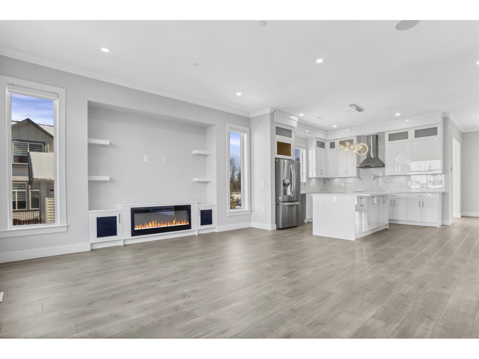 19685 74 Avenue, Langley, British Columbia  V2Y 3G6 - Photo 9 - R3103496