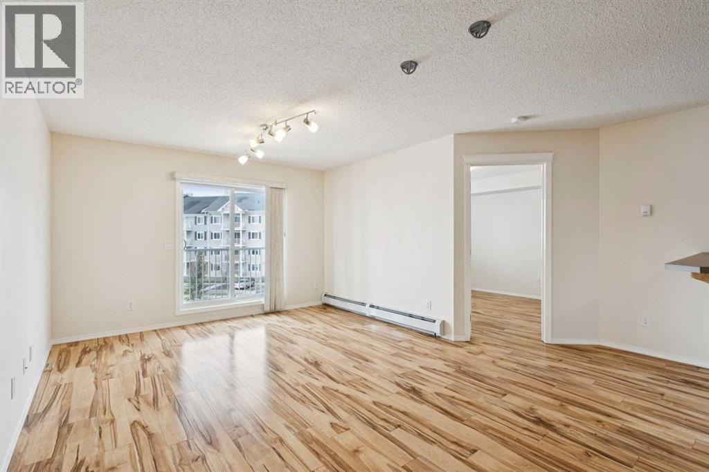 1309, 5 Country Village Park NE, Calgary, Alberta  T3K 0G1 - Photo 3 - A2299755