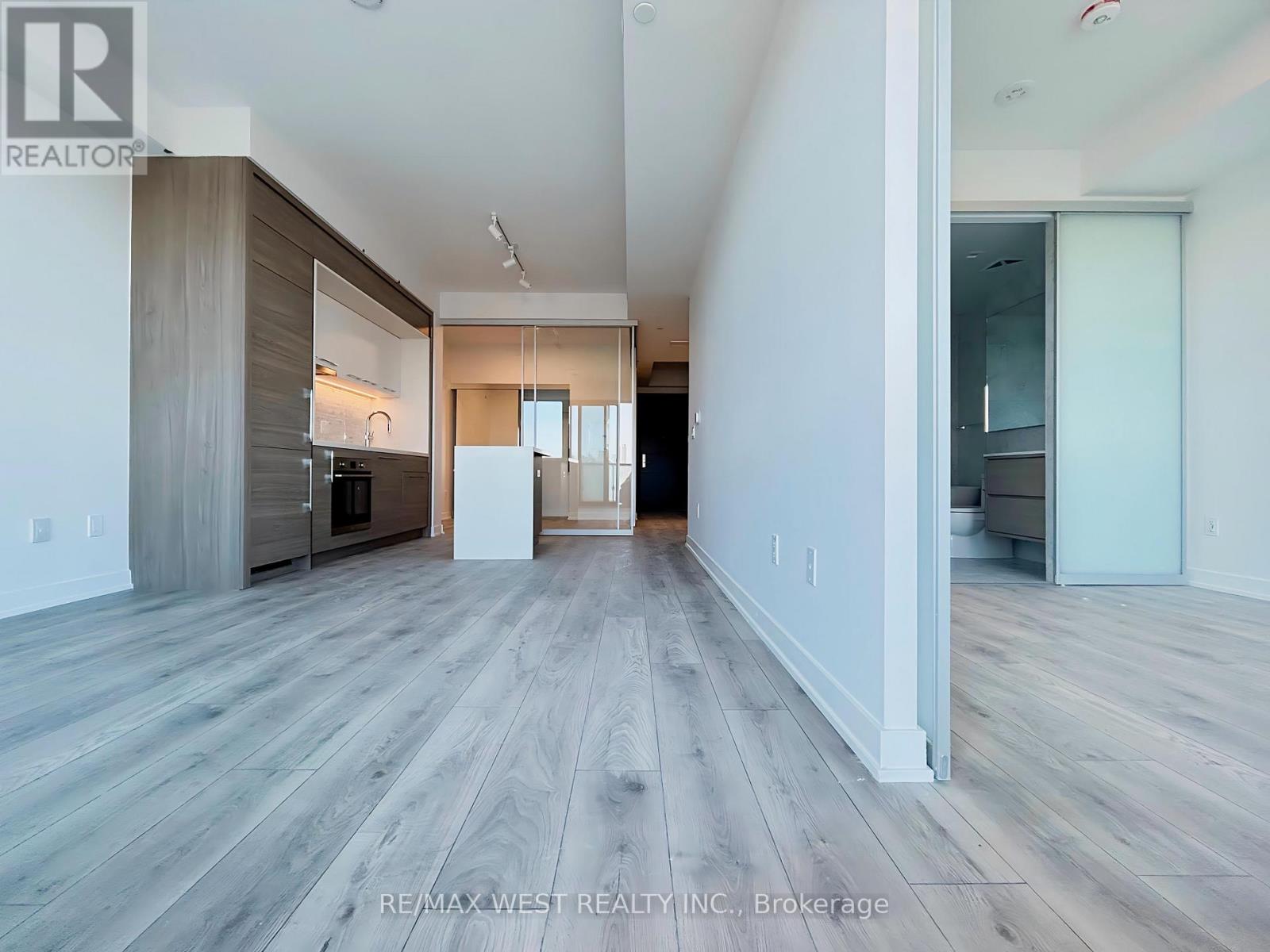 Unknown Address, ,    - Photo 5 - C12980516