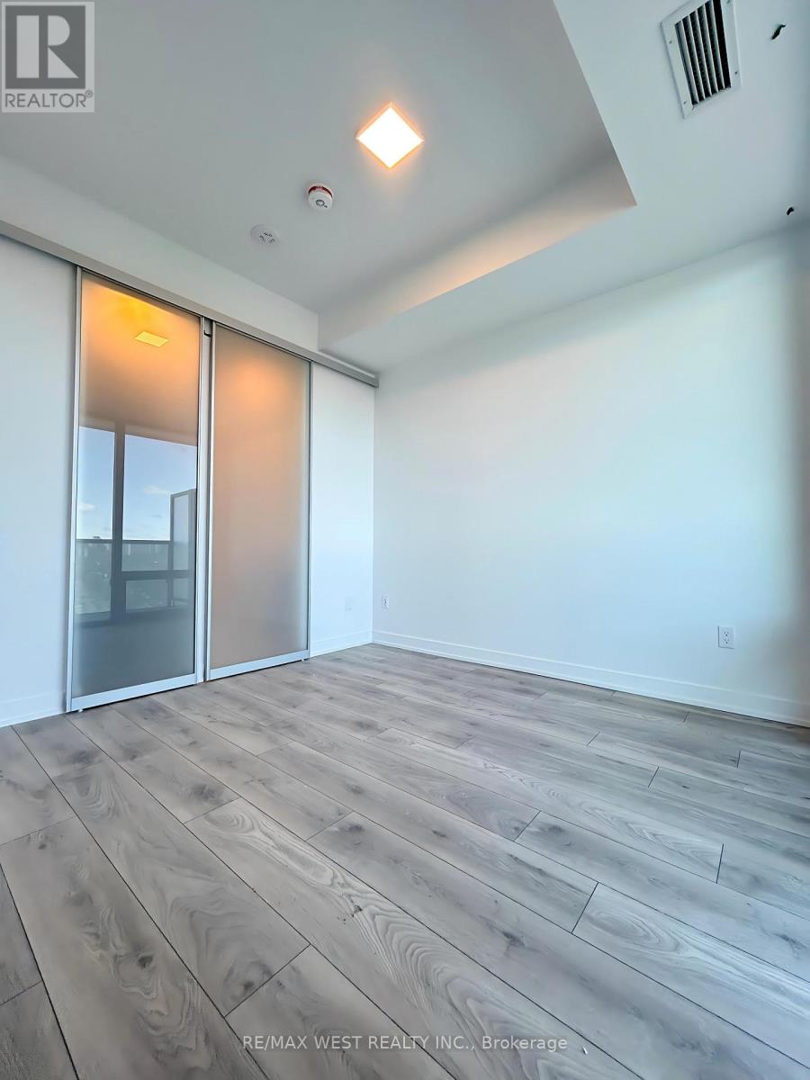 Unknown Address, ,    - Photo 7 - C12980516