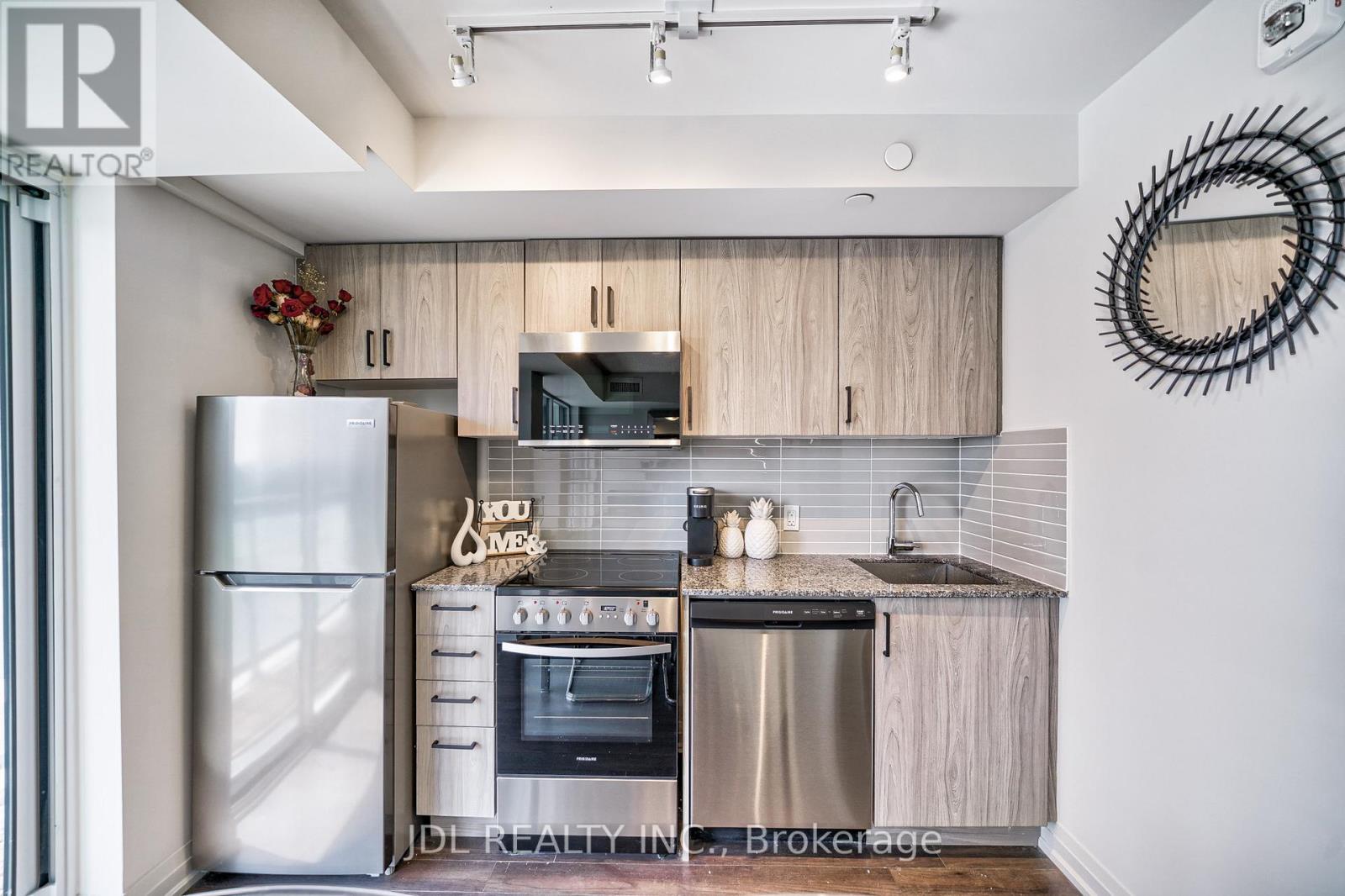 334 - 20 Meadowglen Place, Toronto, Ontario  M1H 2Y5 - Photo 19 - E12980512