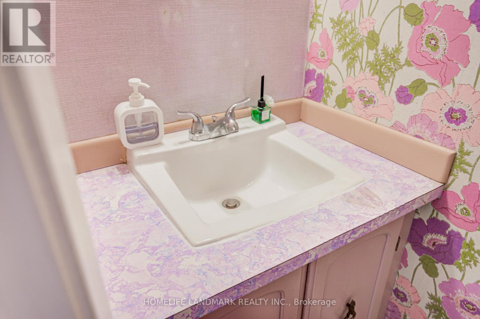 3025 Bridletowne Circle, Toronto, Ontario  M1W 2C9 - Photo 10 - E12980552