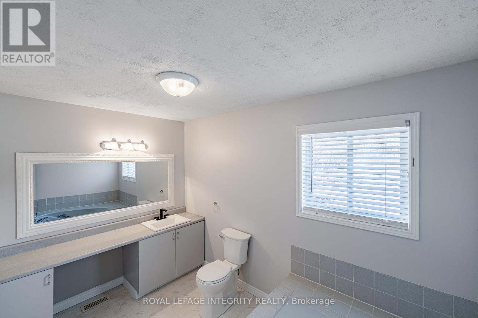 3976 Carp Road, Ottawa, Ontario  K0A 1L0 - Photo 24 - X12980526