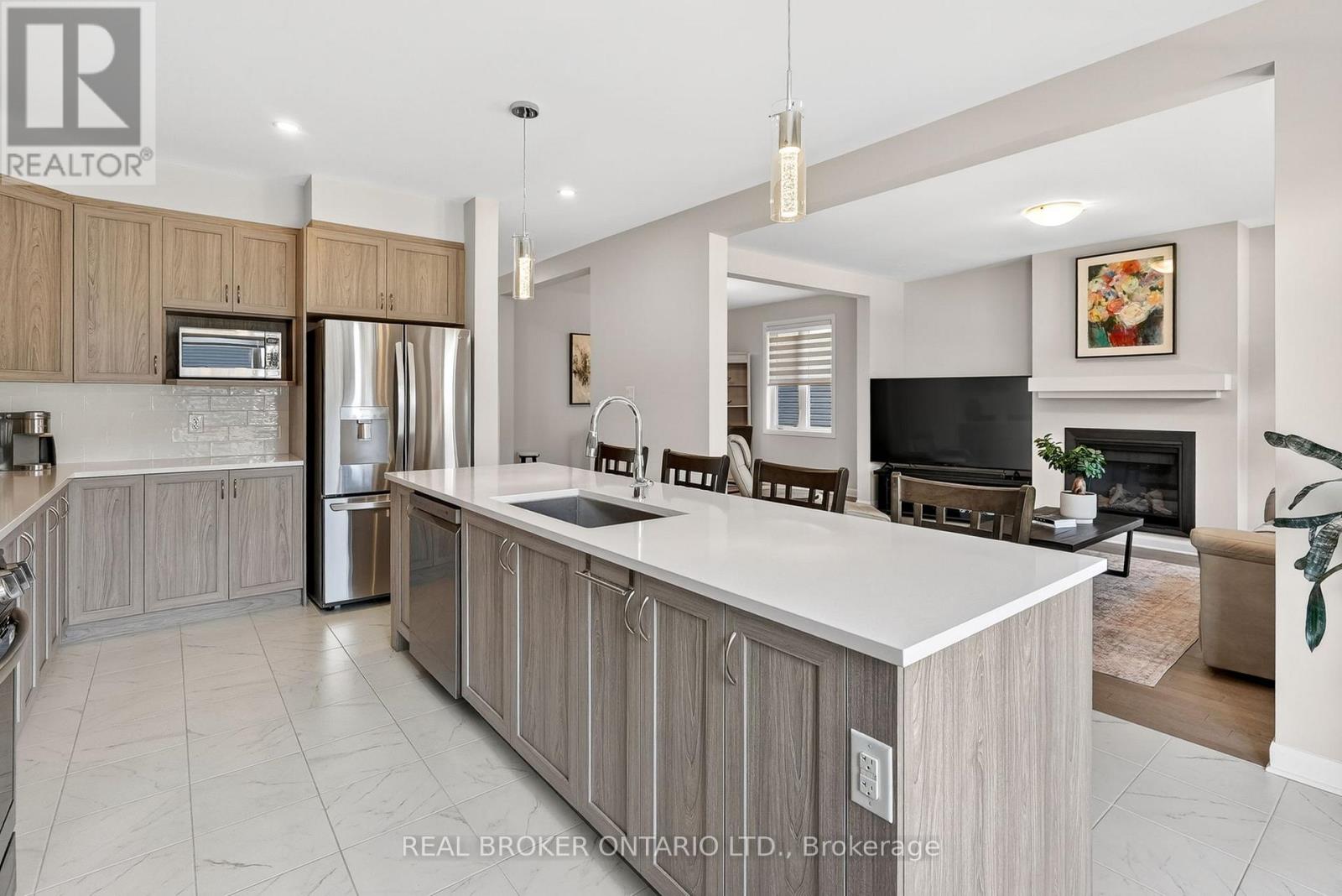 548 Anchor Circle, Ottawa, Ontario  K2B 7Z5 - Photo 12 - X12980536