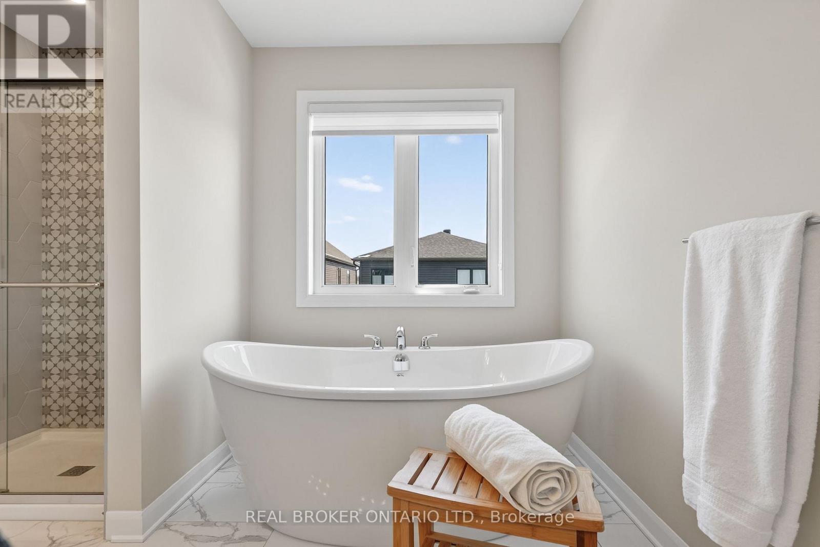 548 Anchor Circle, Ottawa, Ontario  K2B 7Z5 - Photo 23 - X12980536