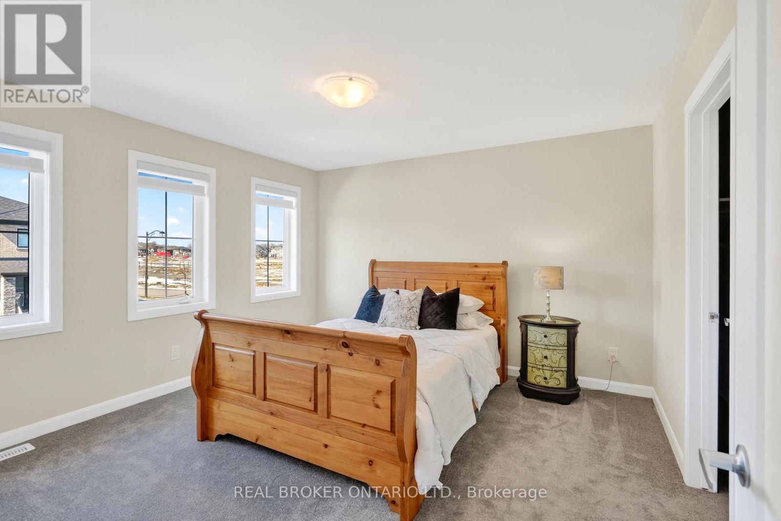 548 Anchor Circle, Ottawa, Ontario  K2B 7Z5 - Photo 26 - X12980536