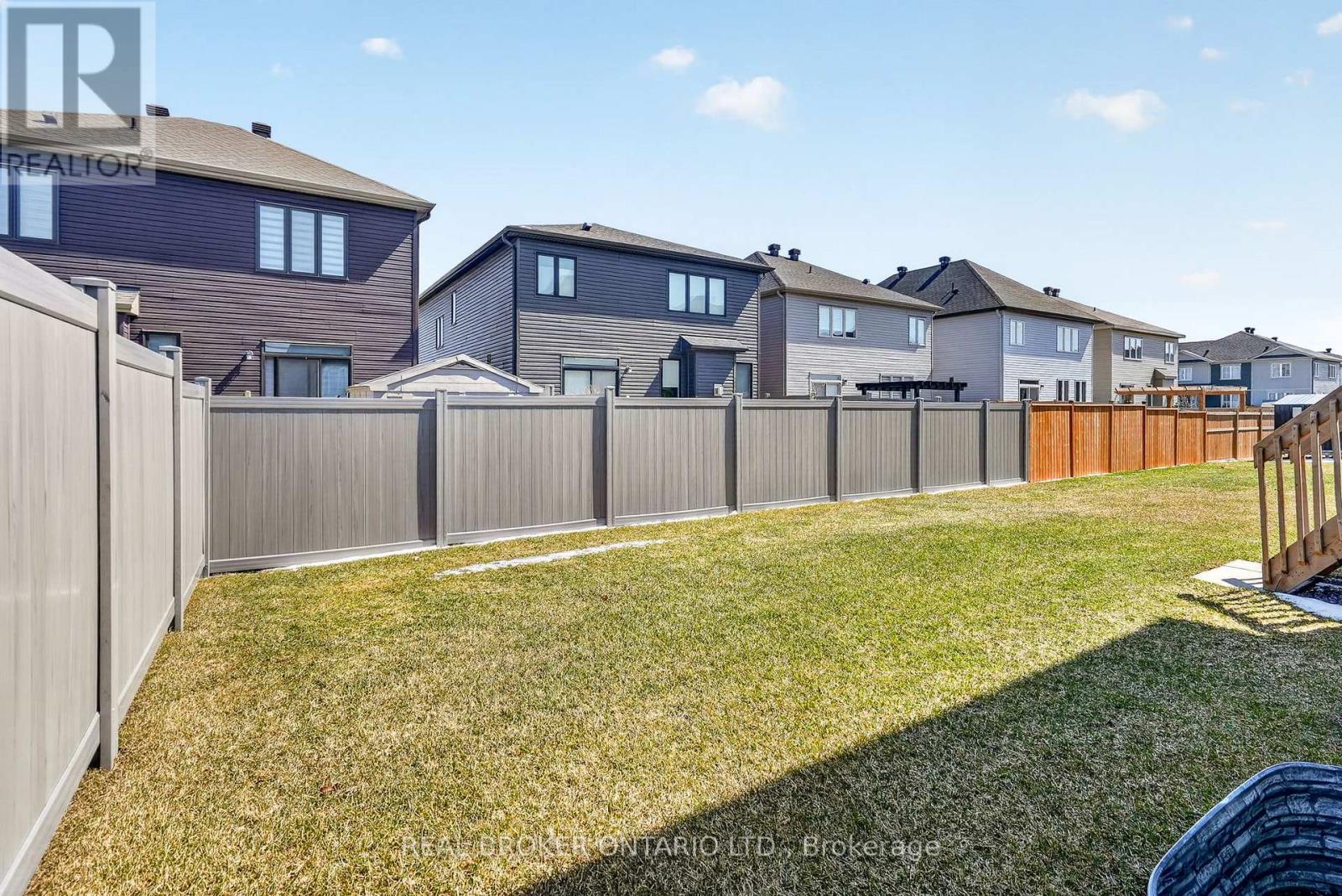 548 Anchor Circle, Ottawa, Ontario  K2B 7Z5 - Photo 33 - X12980536