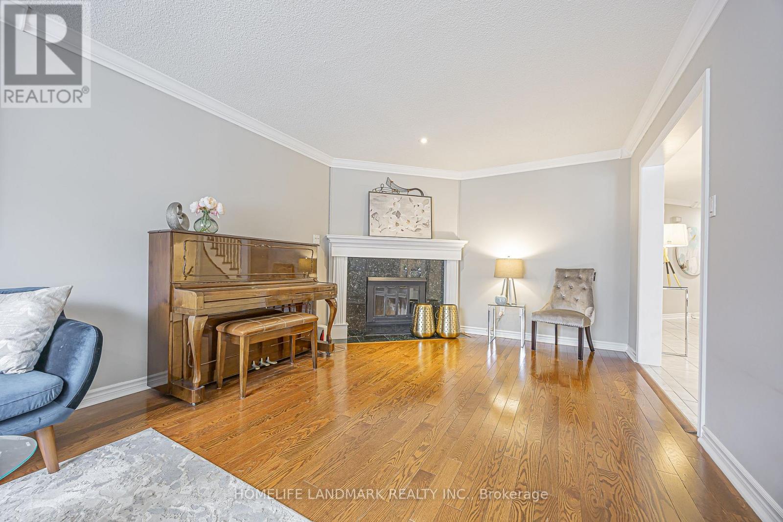 246 Jelley Avenue, Newmarket, Ontario  L3X 1S6 - Photo 14 - N12980544