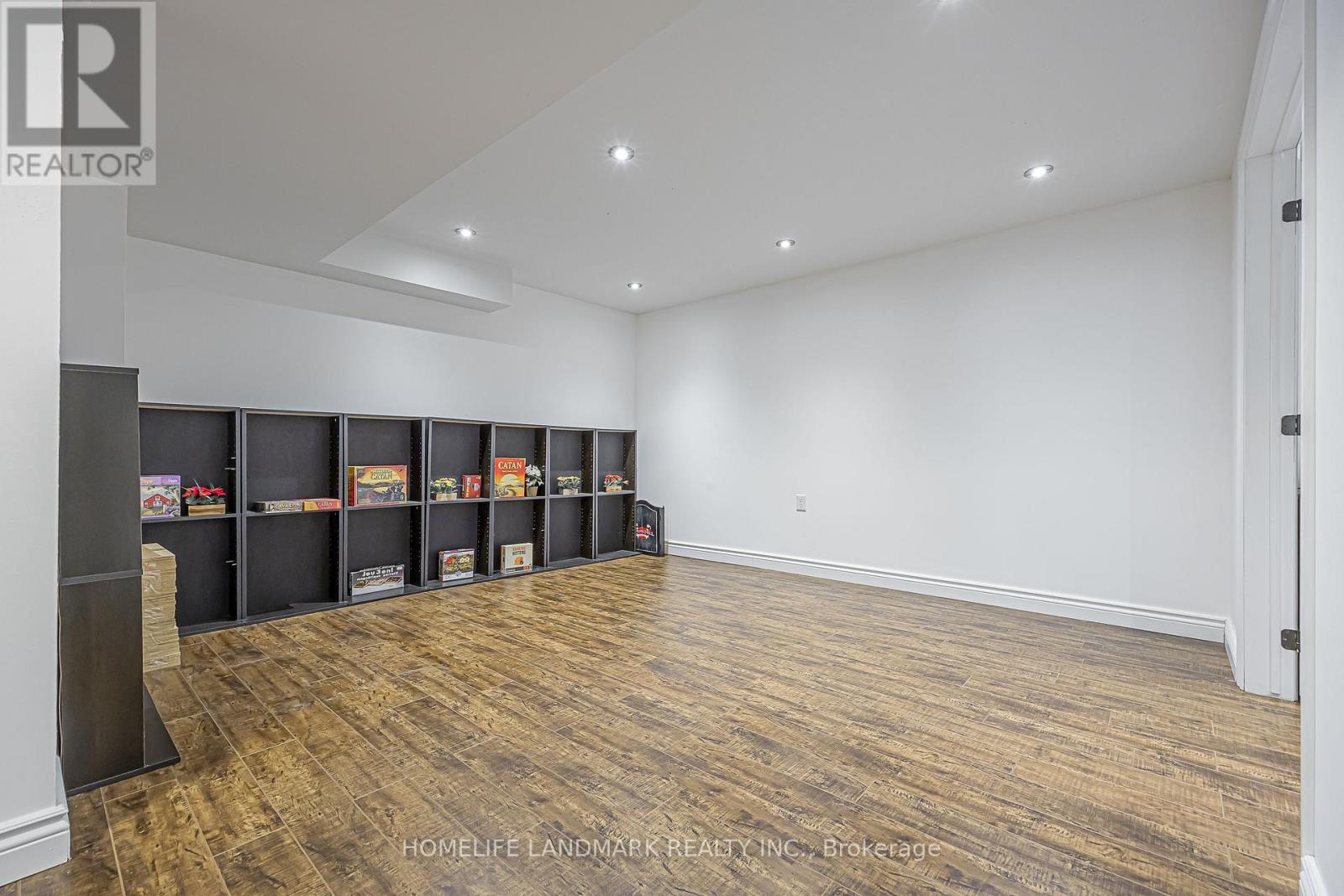 246 Jelley Avenue, Newmarket, Ontario  L3X 1S6 - Photo 37 - N12980544