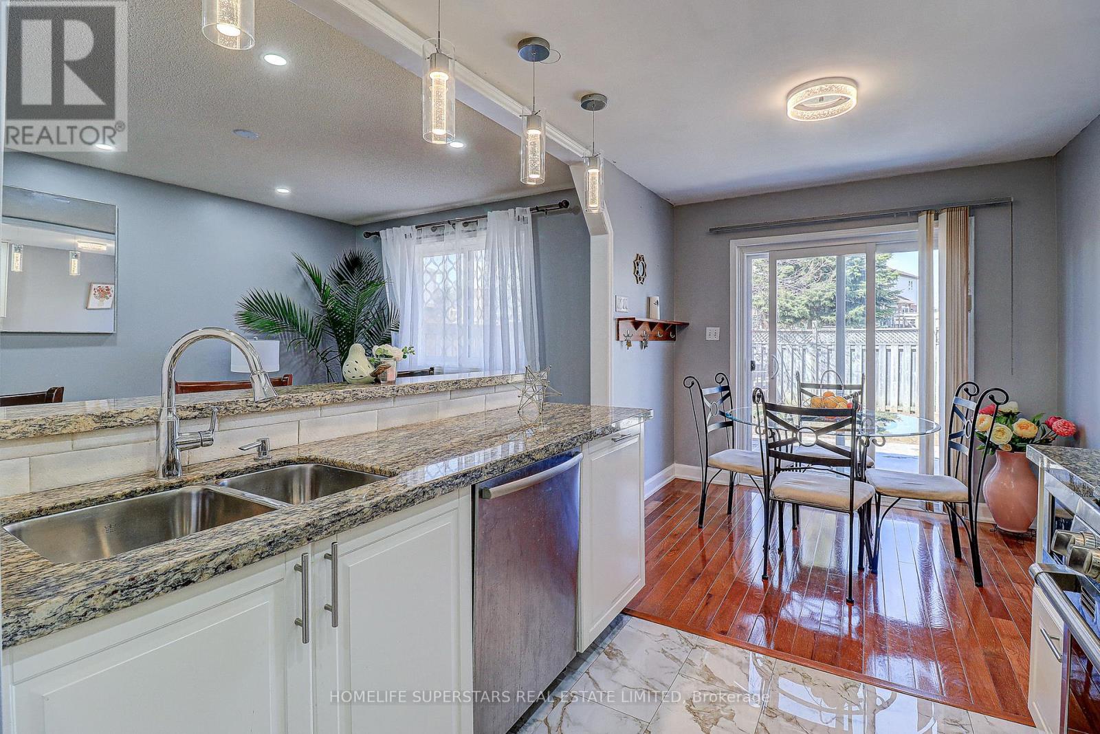 191 Wessenger Drive, Barrie, Ontario  L4N 8N9 - Photo 11 - S12980532