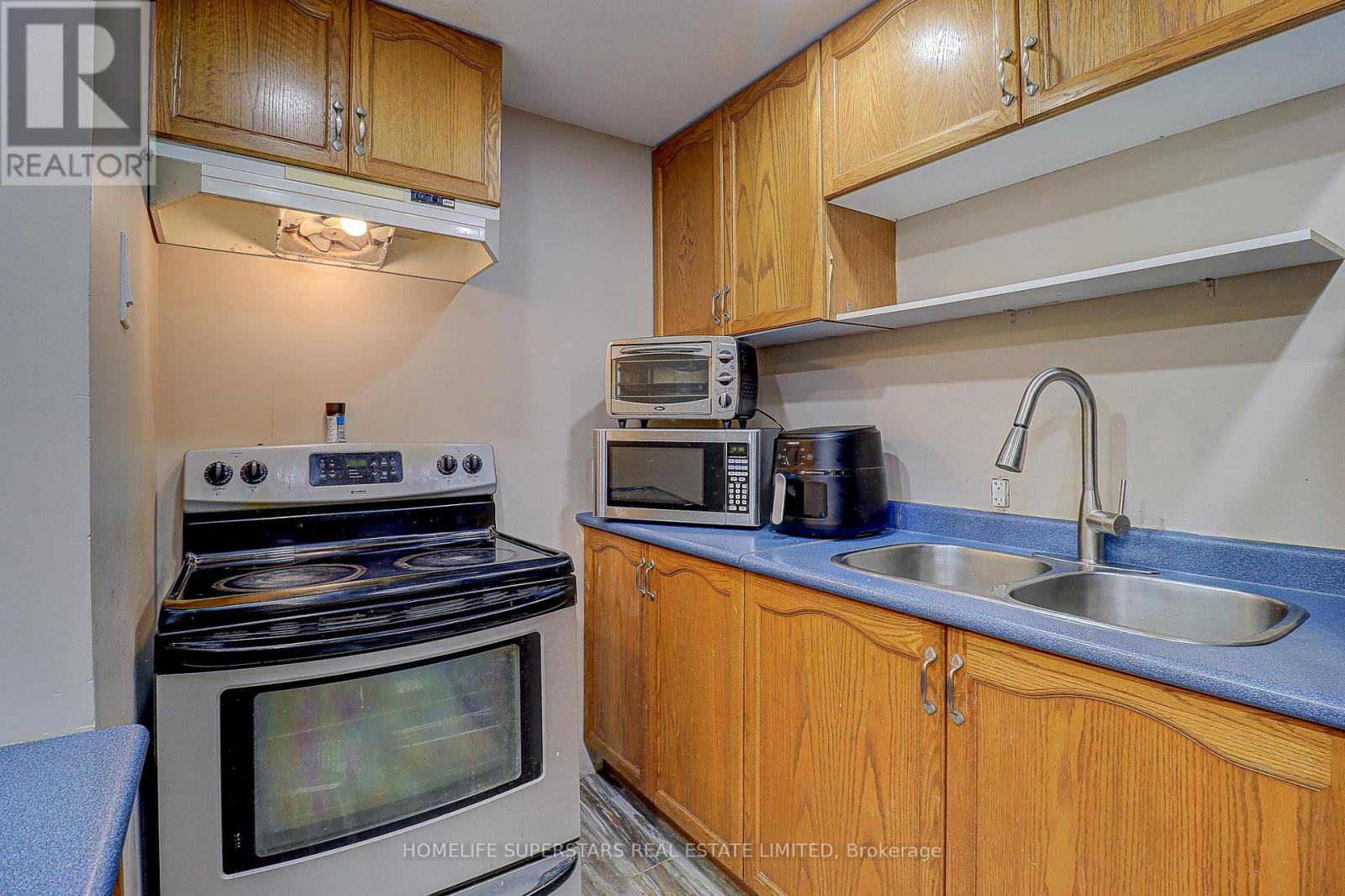 191 Wessenger Drive, Barrie, Ontario  L4N 8N9 - Photo 21 - S12980532