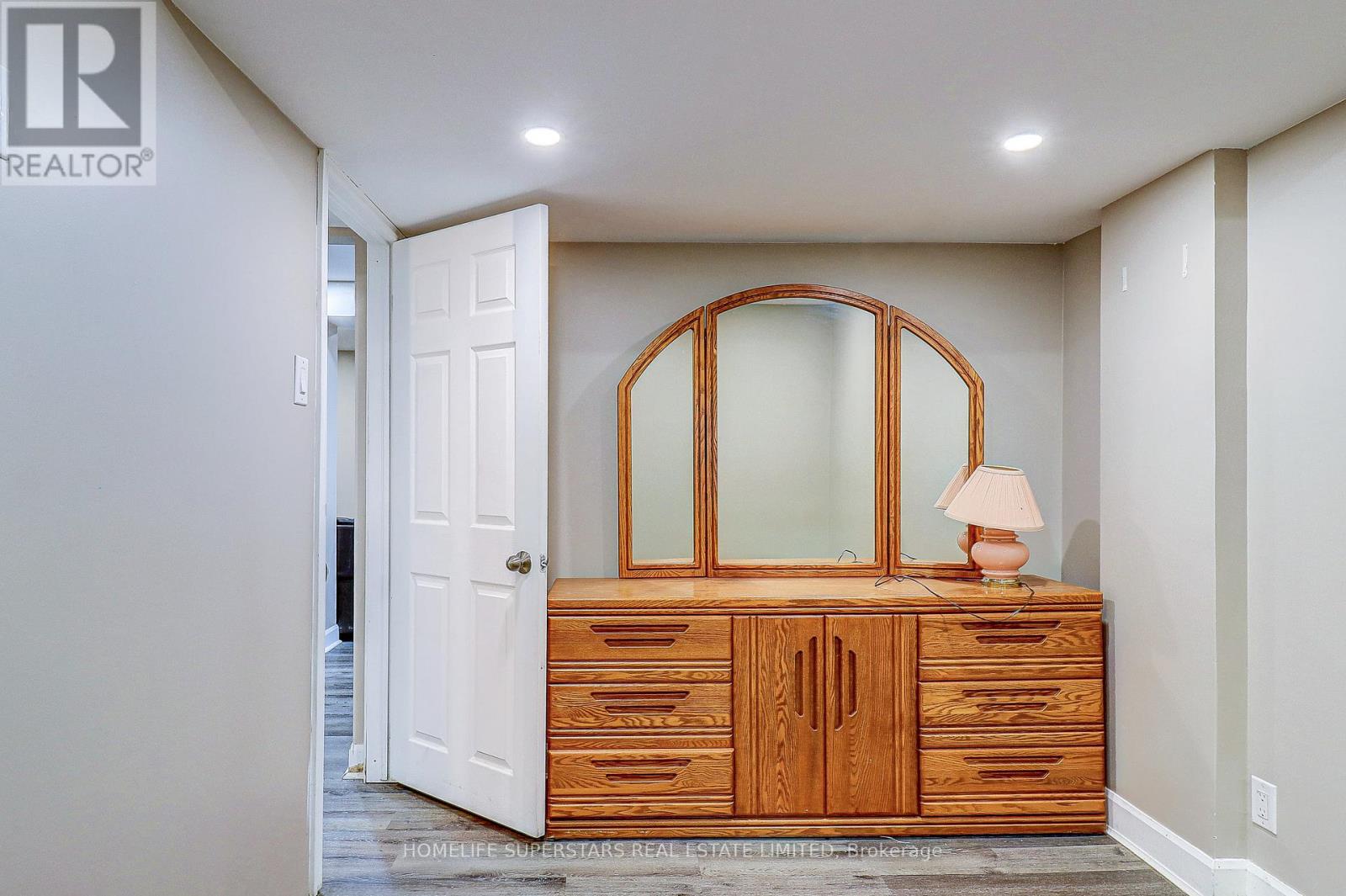 191 Wessenger Drive, Barrie, Ontario  L4N 8N9 - Photo 24 - S12980532