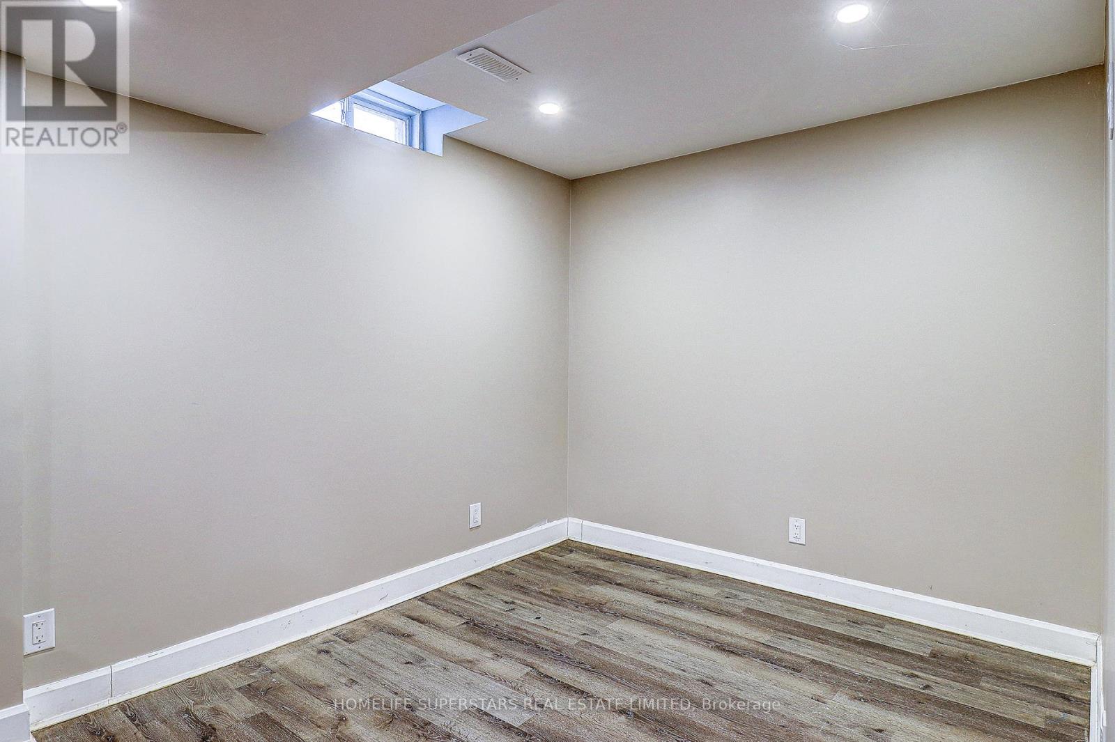 191 Wessenger Drive, Barrie, Ontario  L4N 8N9 - Photo 25 - S12980532