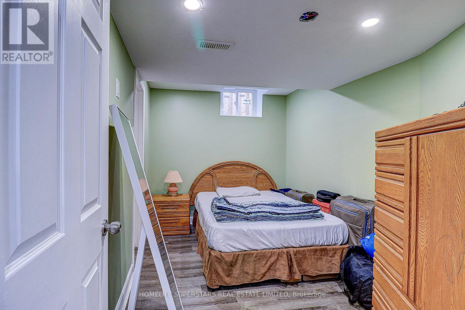 191 Wessenger Drive, Barrie, Ontario  L4N 8N9 - Photo 27 - S12980532