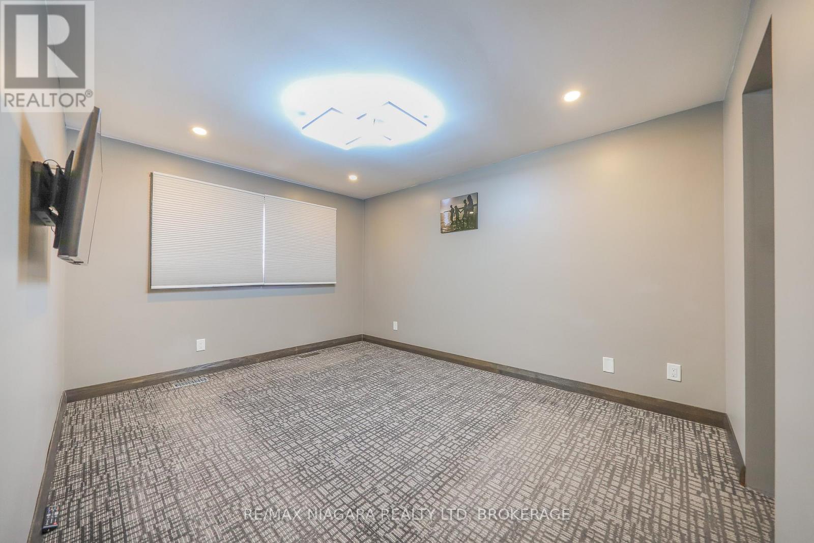 21 Jessica Drive, St. Catharines, Ontario  L2M 6V9 - Photo 15 - X12934728