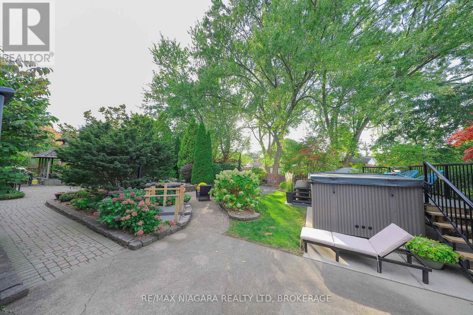 21 Jessica Drive, St. Catharines, Ontario  L2M 6V9 - Photo 34 - X12934728