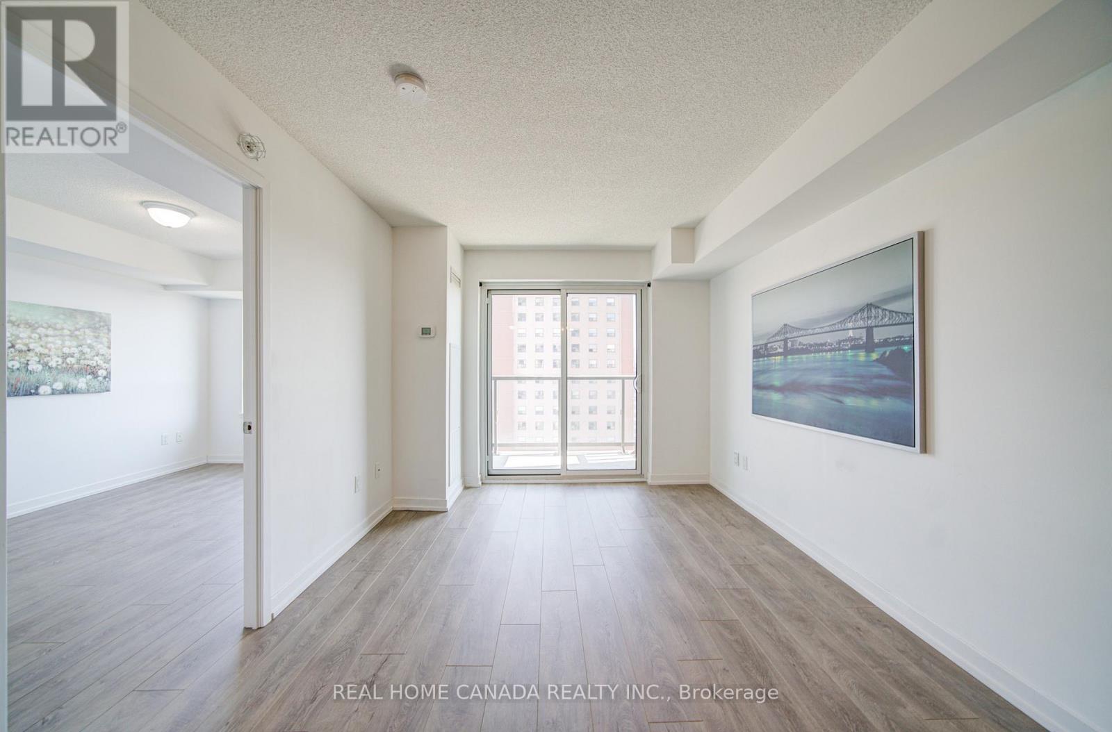 1803 - 1410 Dupont Road, Toronto, Ontario  P1B 8Z4 - Photo 10 - W12980542