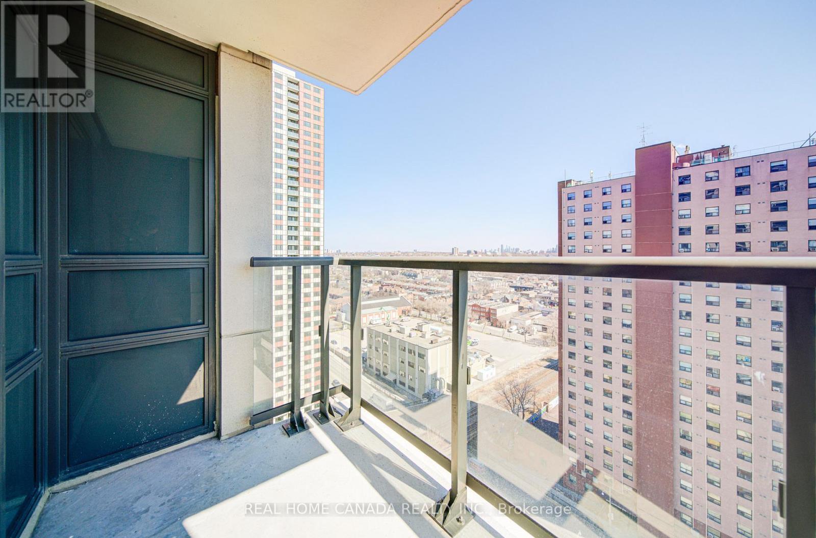 1803 - 1410 Dupont Road, Toronto, Ontario  P1B 8Z4 - Photo 30 - W12980542