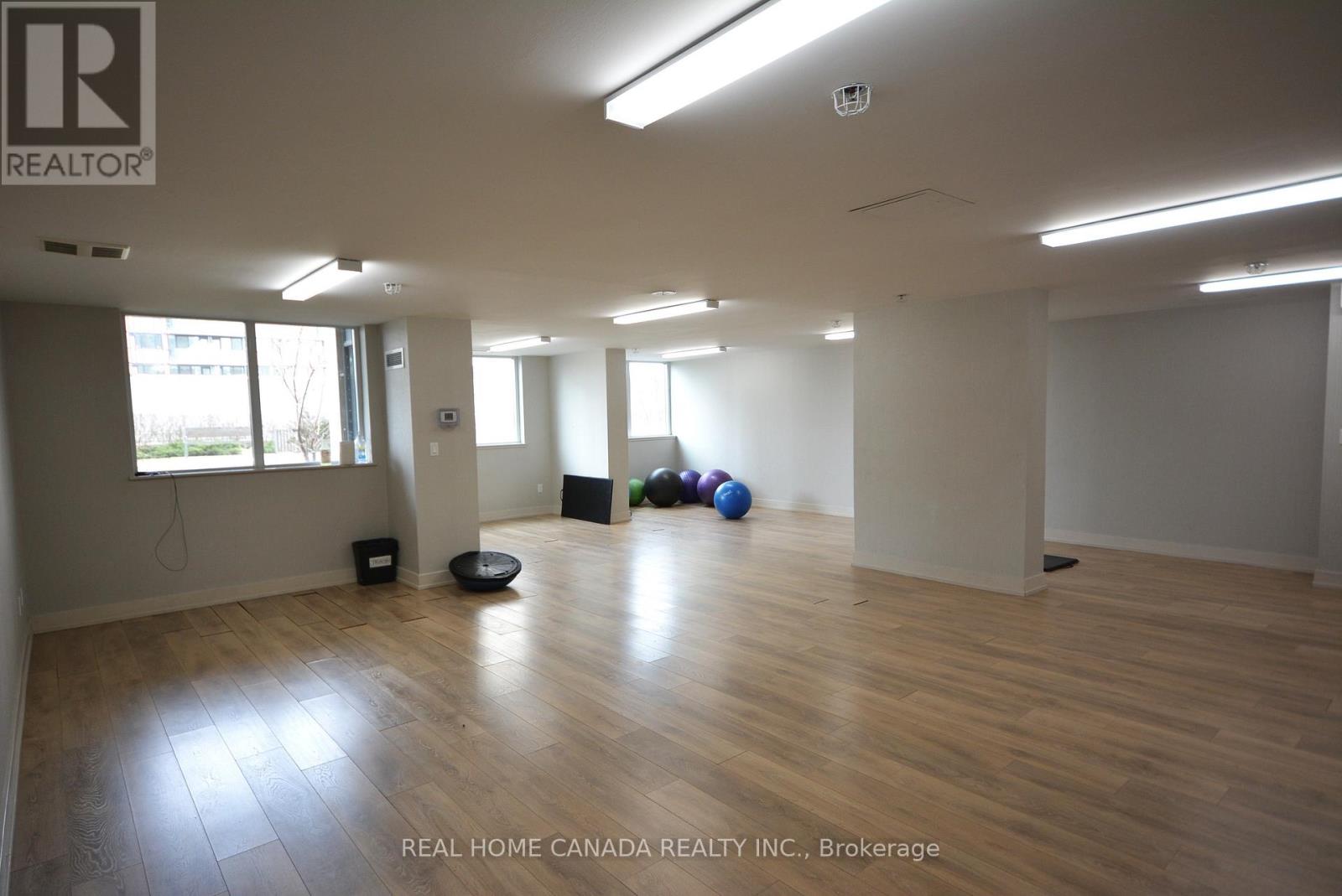1803 - 1410 Dupont Road, Toronto, Ontario  P1B 8Z4 - Photo 45 - W12980542