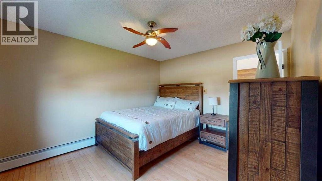 185 Oaks Bay, Fort Mcmurray, Alberta  T9K 1P9 - Photo 24 - A2292478