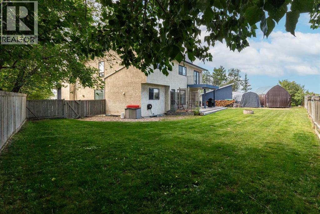 185 Oaks Bay, Fort Mcmurray, Alberta  T9K 1P9 - Photo 38 - A2292478