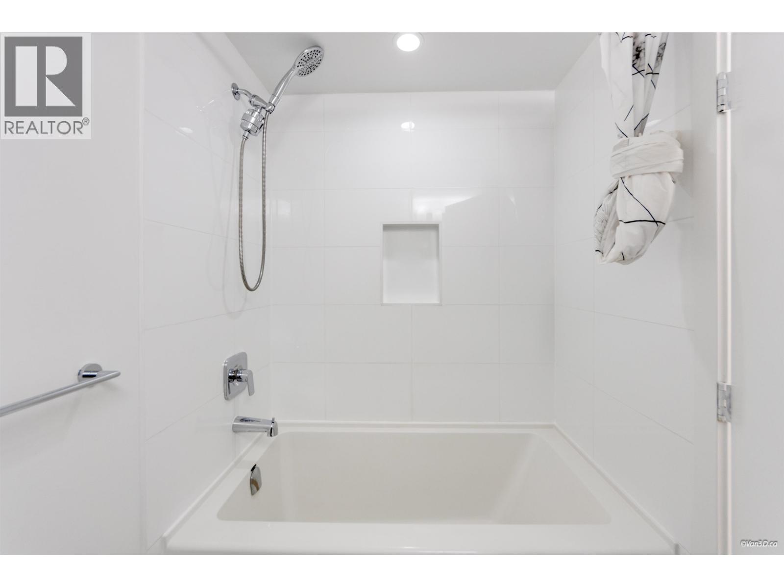 3804 3080 Lincoln Avenue, Coquitlam, British Columbia  V3B 0L9 - Photo 29 - R3109395