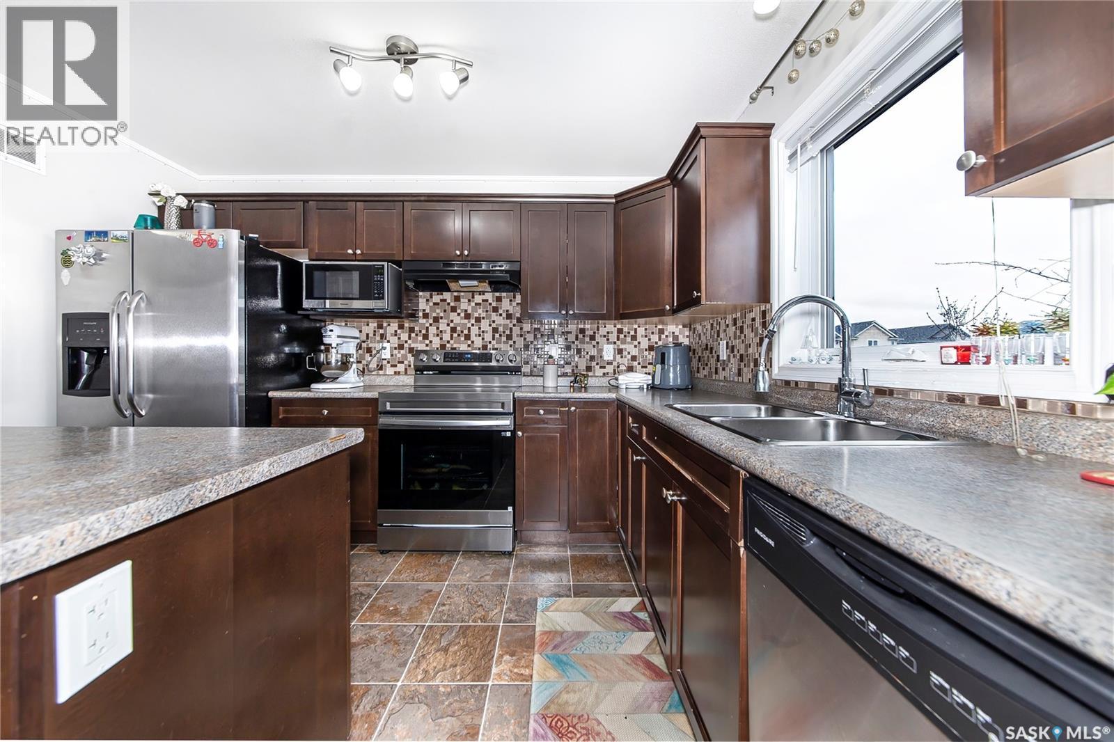 515 Coad Crescent, Saskatoon, Saskatchewan  S7R 0A7 - Photo 14 - SK032558