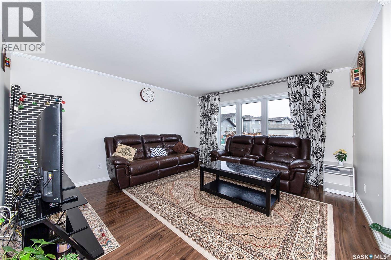 515 Coad Crescent, Saskatoon, Saskatchewan  S7R 0A7 - Photo 6 - SK032558