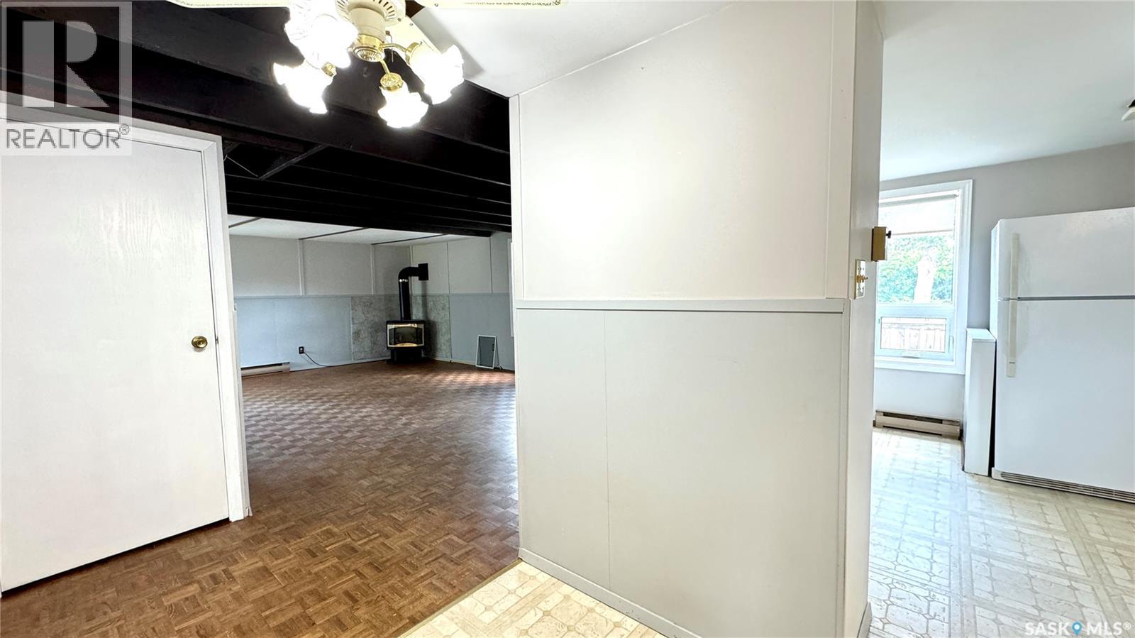 209 1st Street E, Dinsmore, Saskatchewan  S0L 0T0 - Photo 17 - SK032521