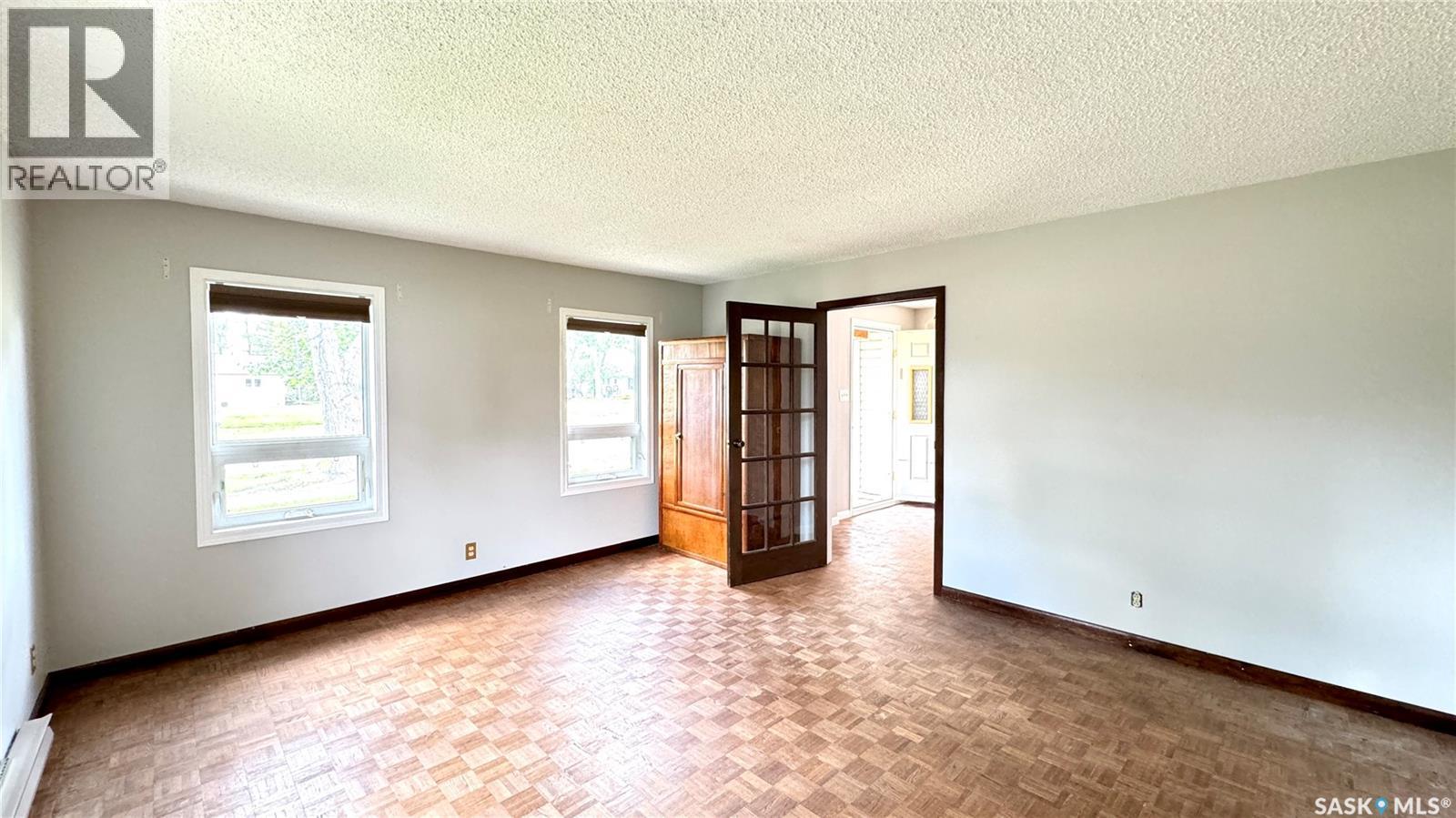 209 1st Street E, Dinsmore, Saskatchewan  S0L 0T0 - Photo 27 - SK032521