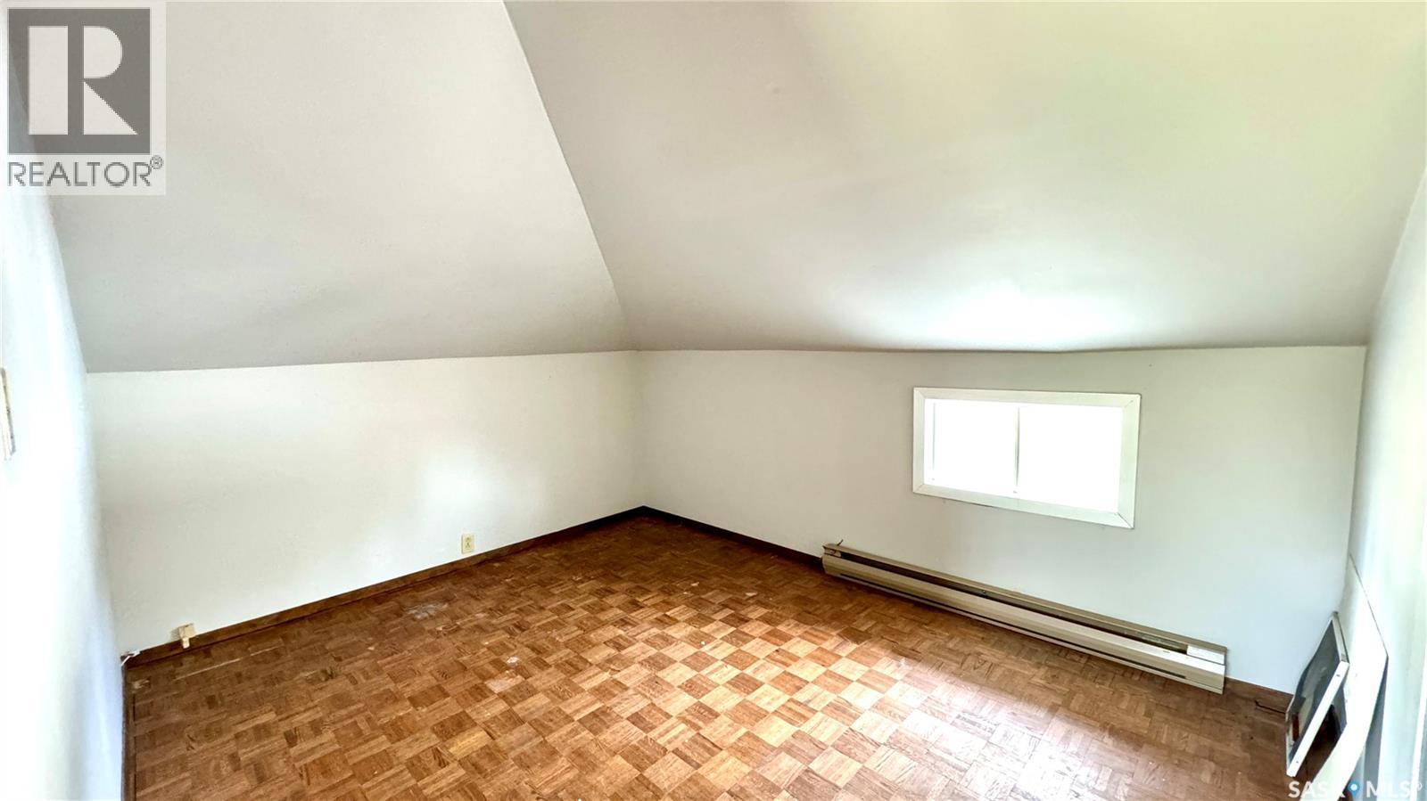 209 1st Street E, Dinsmore, Saskatchewan  S0L 0T0 - Photo 37 - SK032521