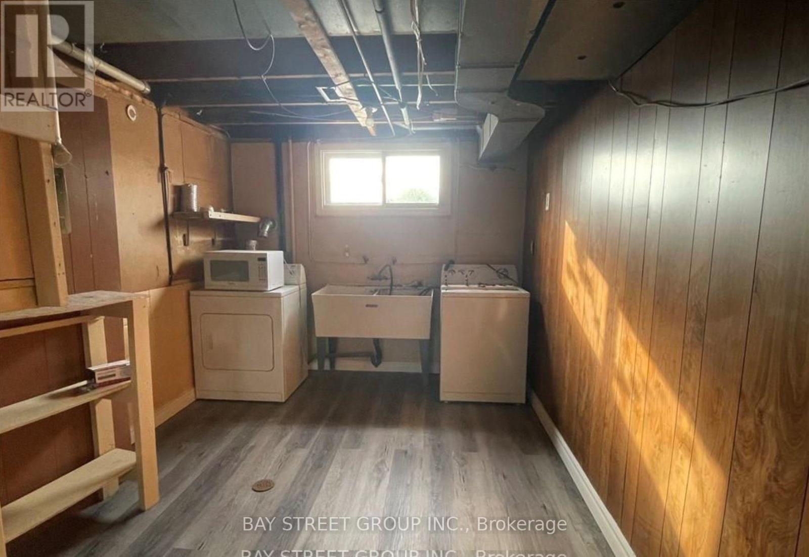 6852 Hagar Avenue, Niagara Falls, Ontario  L2G 5M7 - Photo 15 - X12980518